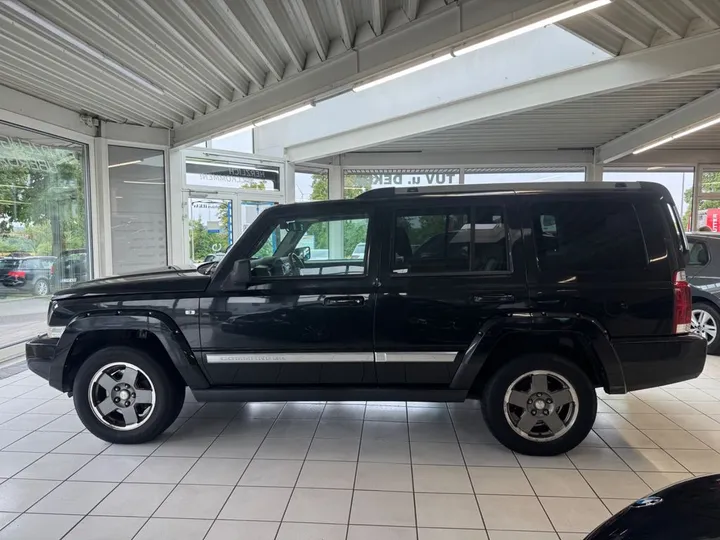 Jeep Commander