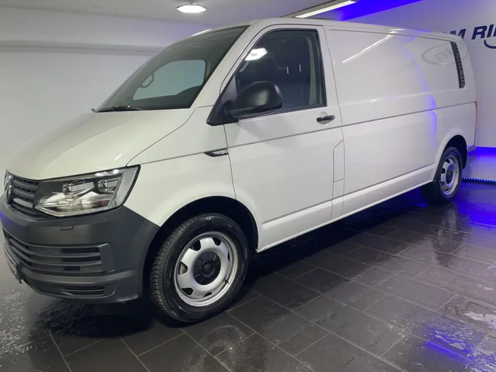 Volkswagen T6 Transporter