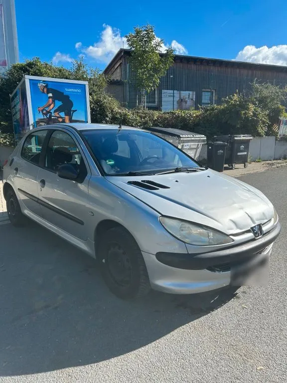 Peugeot 206