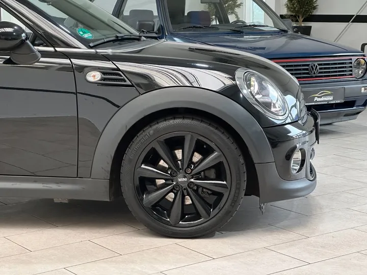 MINI Cooper Cabrio