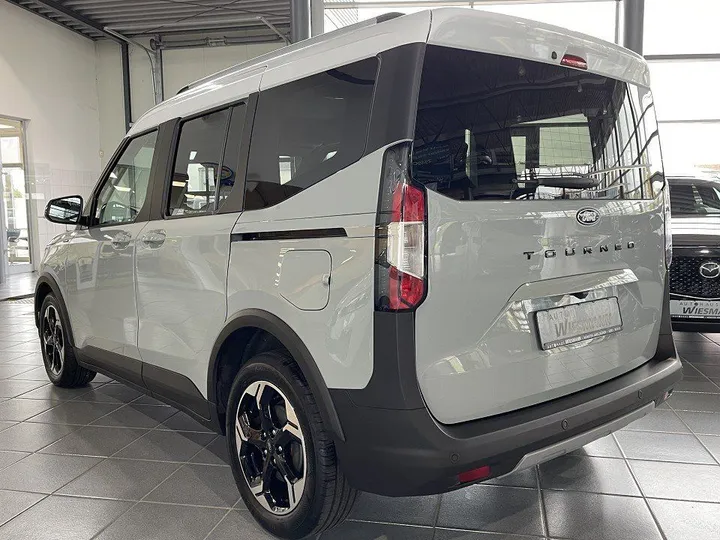 Ford Tourneo Courier