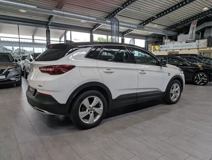 Opel Grandland (X)