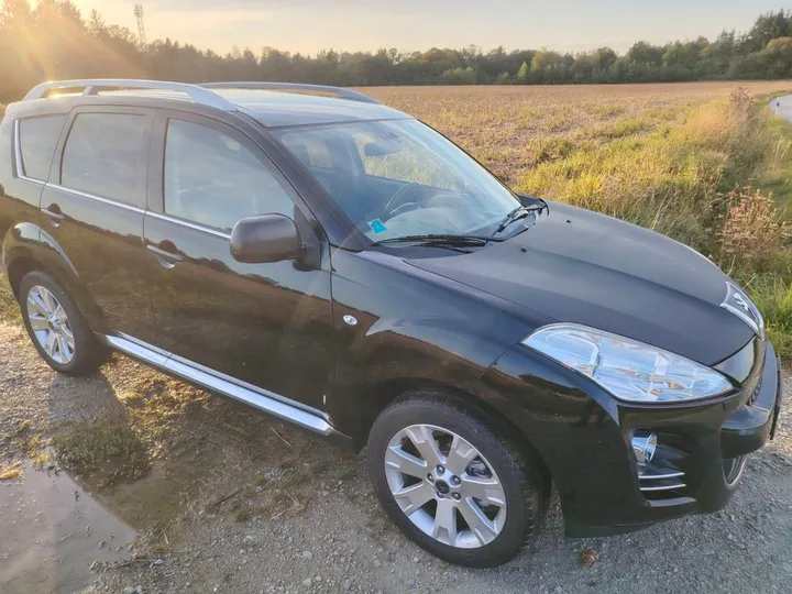 Peugeot 4007