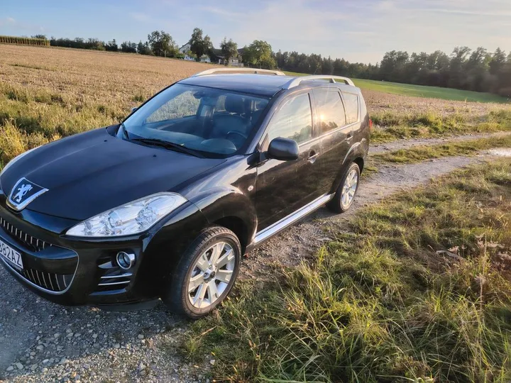 Peugeot 4007