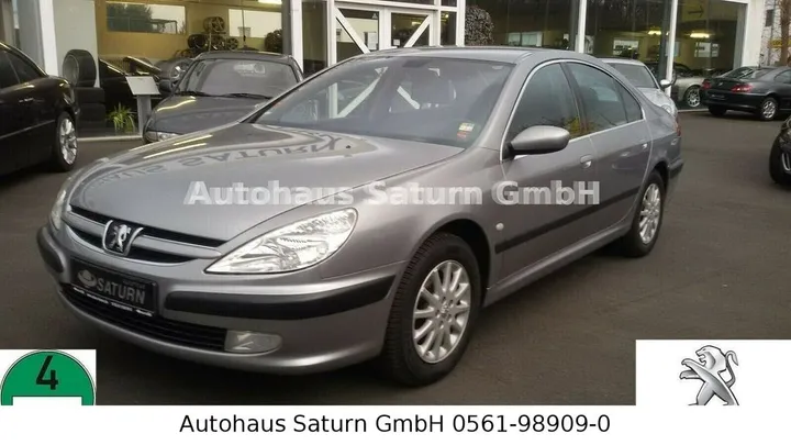 Peugeot 607