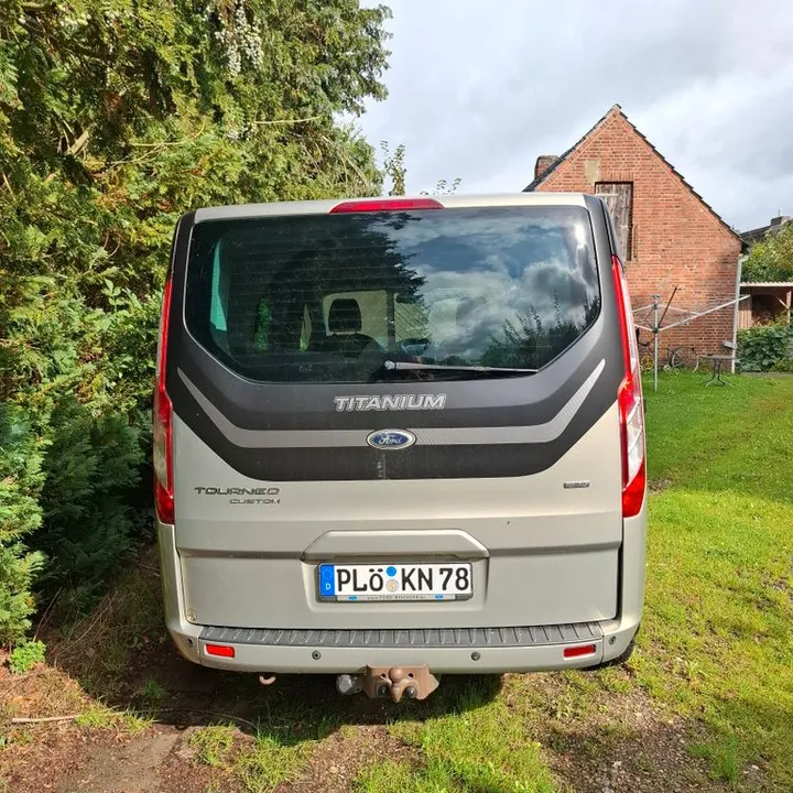 Ford Tourneo Custom