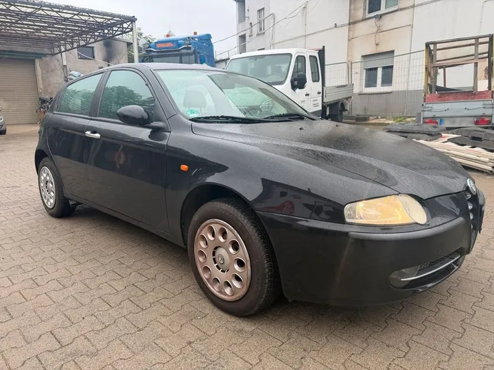 Alfa Romeo 147