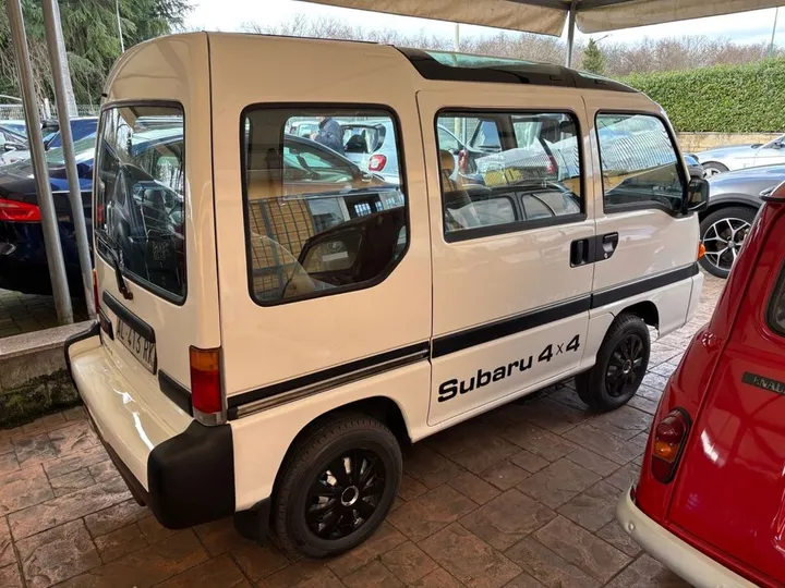 Subaru Libero