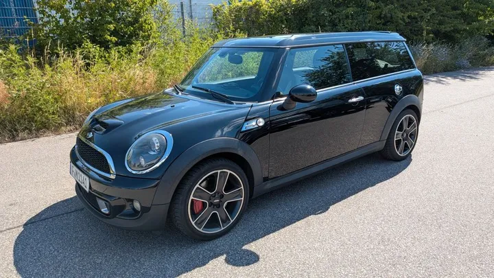 MINI John Cooper Works Clubman