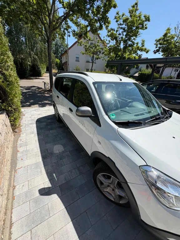 Dacia Lodgy