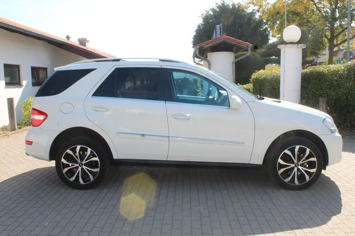 Mercedes-Benz ML 280