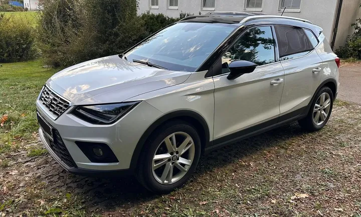 Seat Arona