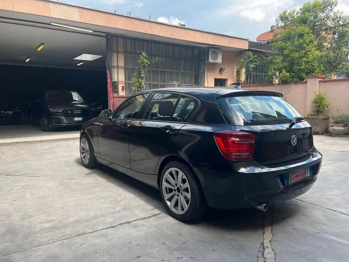 BMW 118