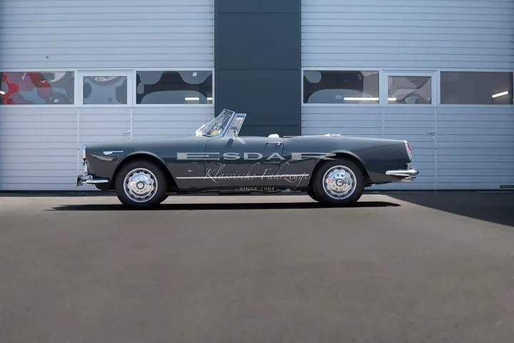 Alfa Romeo Spider