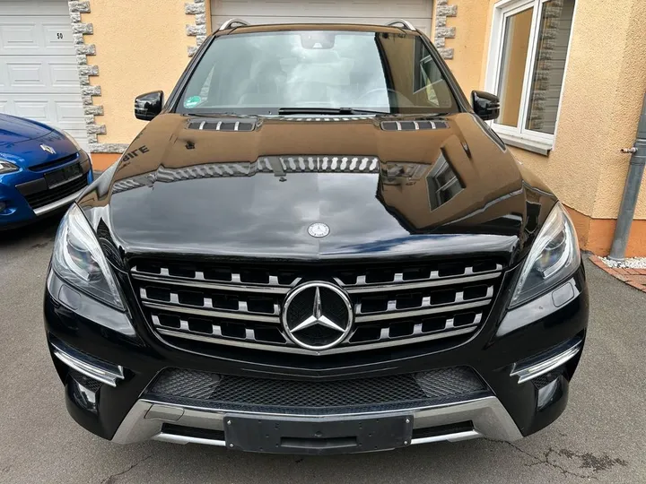 Mercedes-Benz ML 350