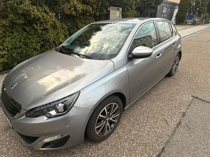 Peugeot 308