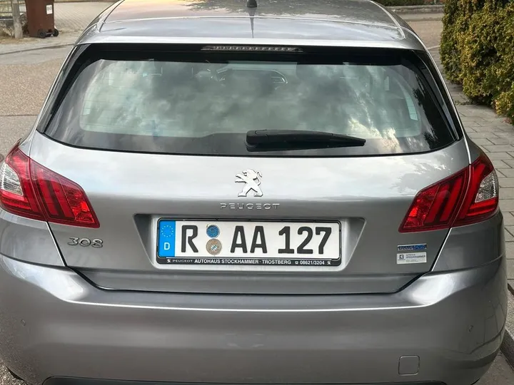 Peugeot 308