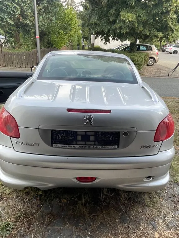 Peugeot 206
