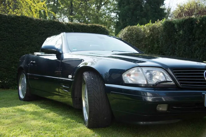 Mercedes-Benz SL 320