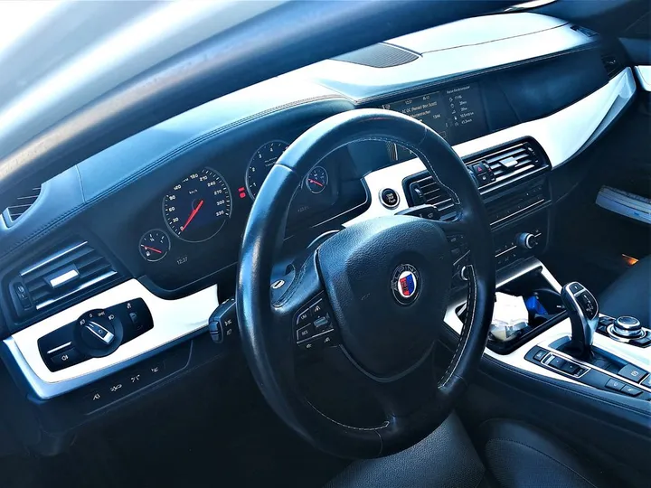 ALPINA B5