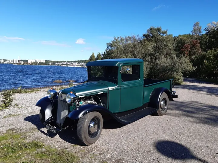 Ford F 100