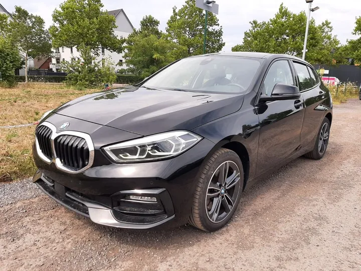 BMW 120