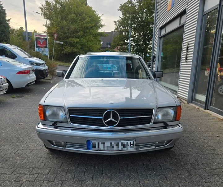 Mercedes-Benz 560