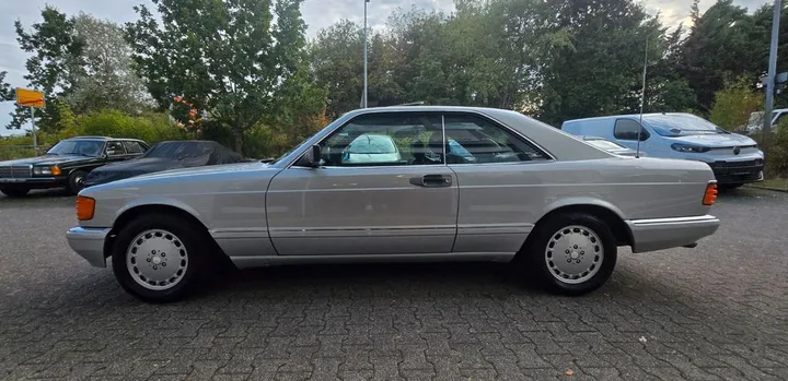 Mercedes-Benz 560
