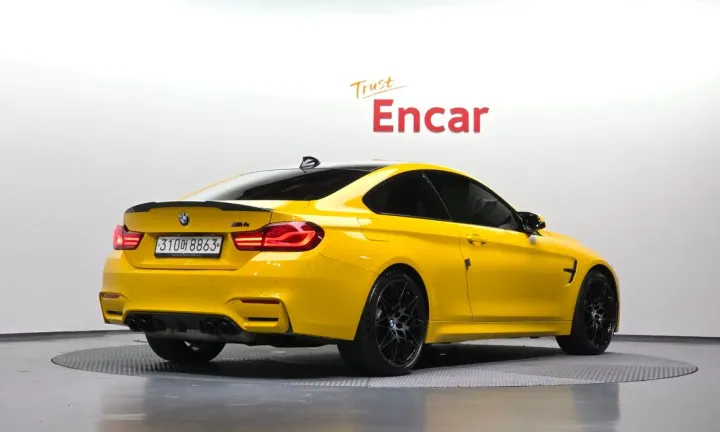 BMW M4