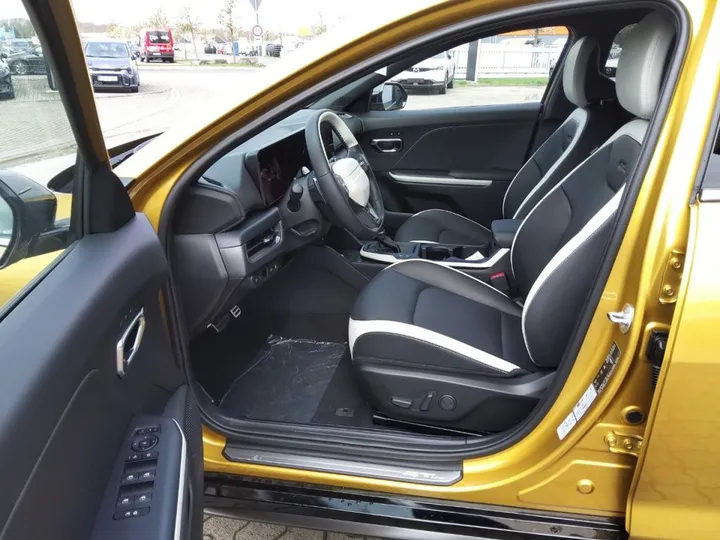 Kia K4