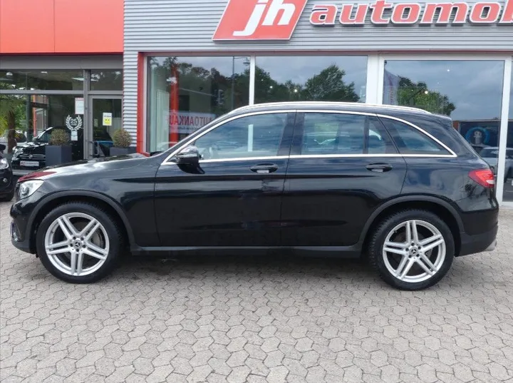 Mercedes-Benz GLC 220