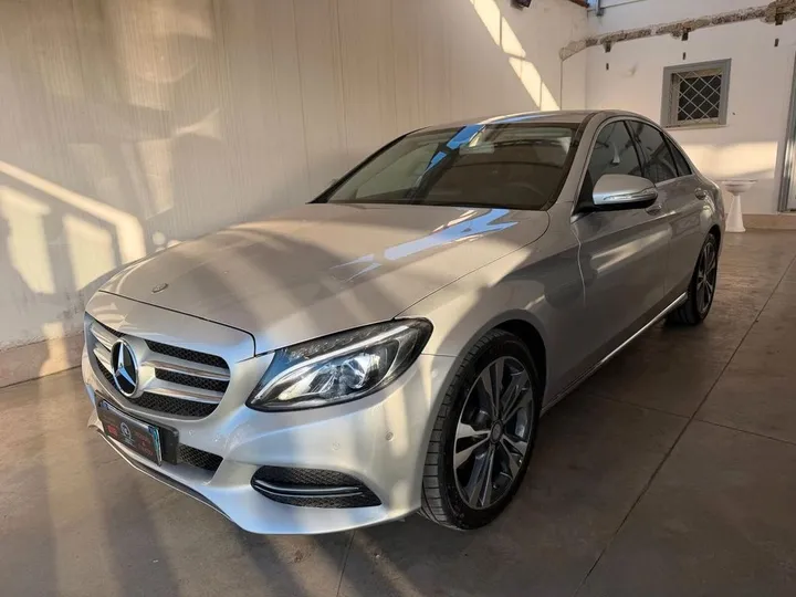 Mercedes-Benz C 220