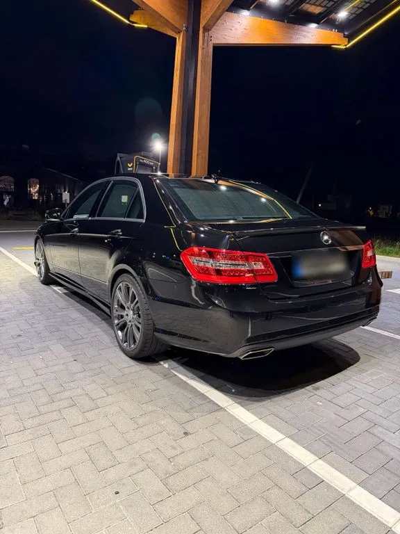 Mercedes-Benz E 350