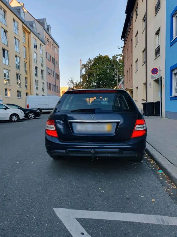 Mercedes-Benz C 200