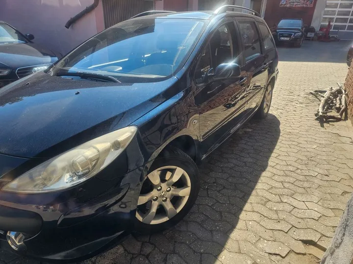 Peugeot 307
