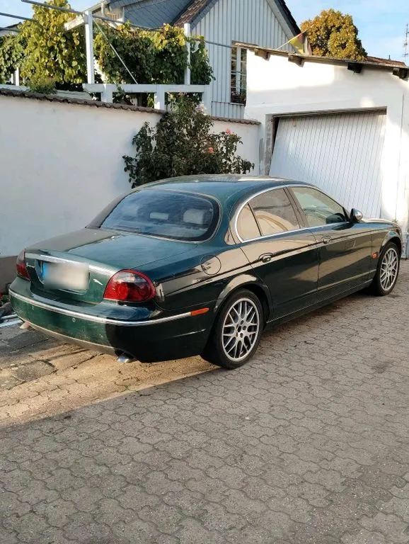Jaguar S-Type