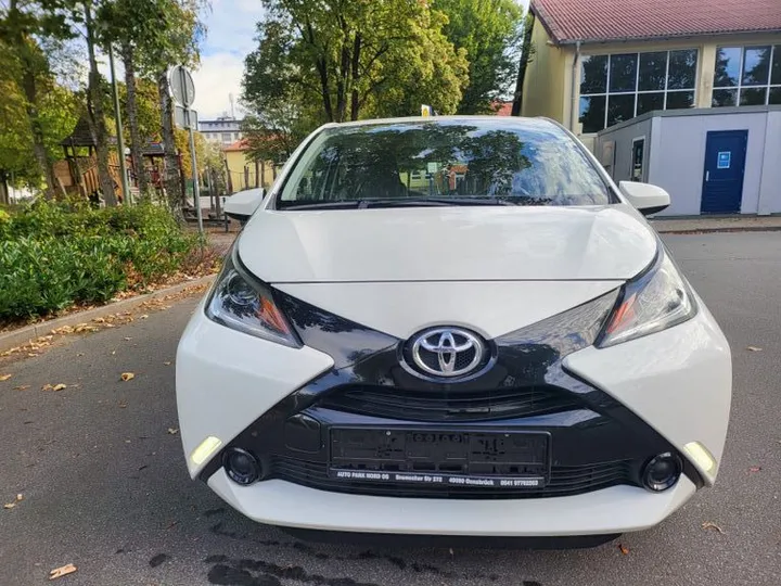 Toyota Aygo (X)