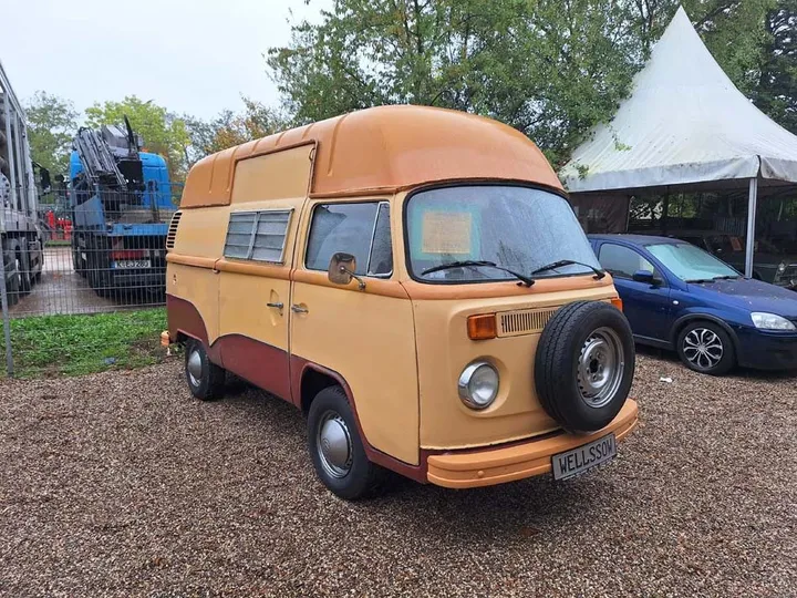 Volkswagen T2