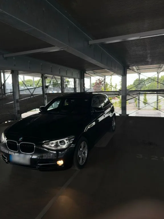 BMW 120