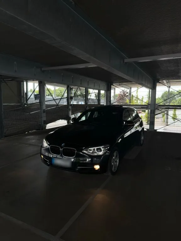 BMW 120