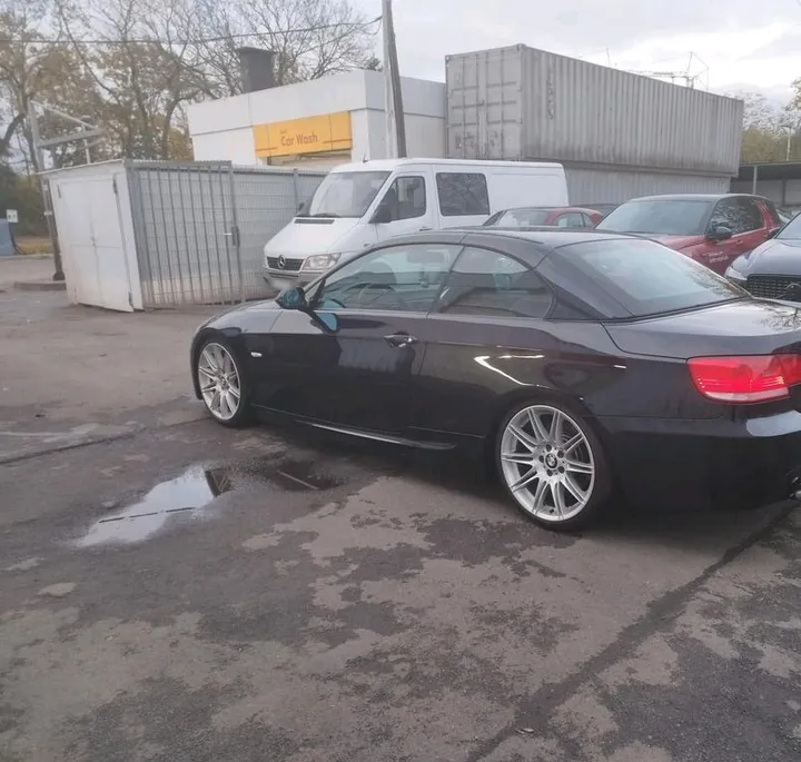 BMW 335
