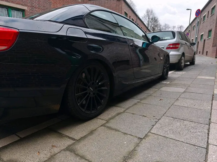 BMW 335