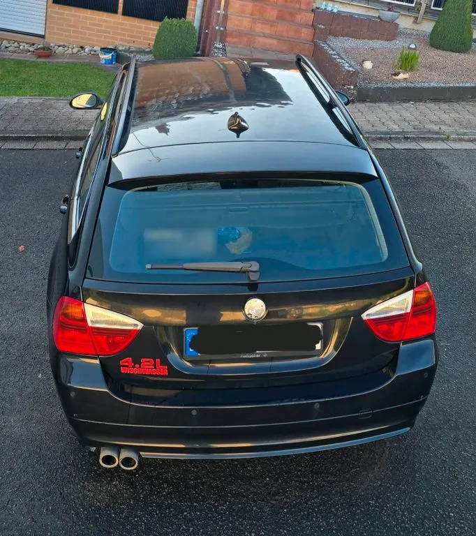 BMW 325
