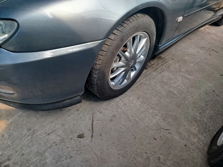 Peugeot 406