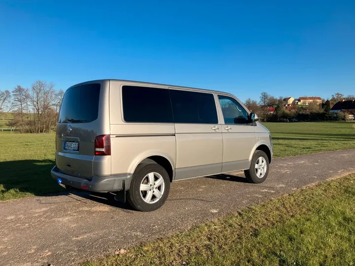 Volkswagen T5 Multivan