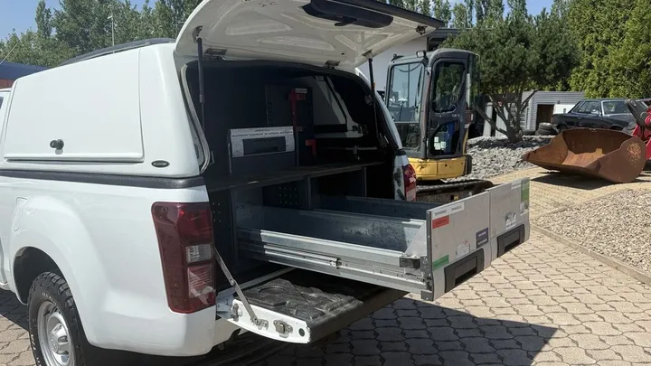 Isuzu D-Max