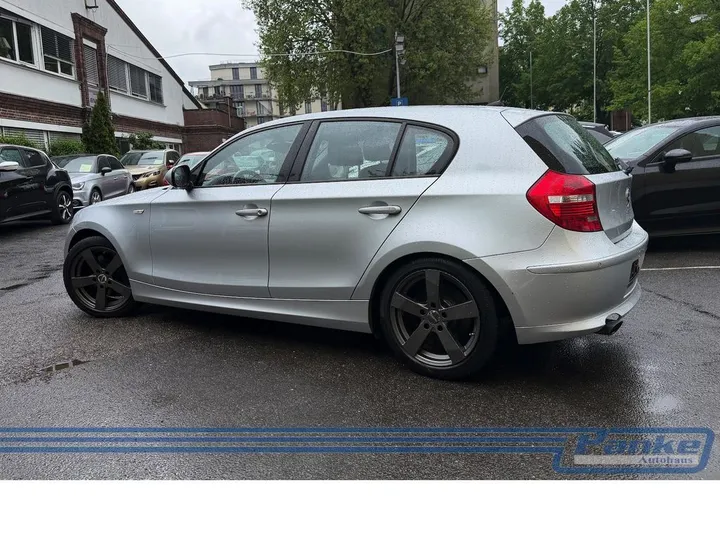 BMW 123