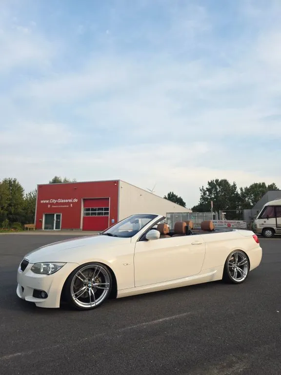BMW 325