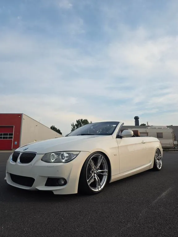 BMW 325
