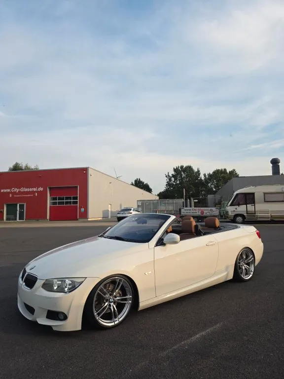 BMW 325
